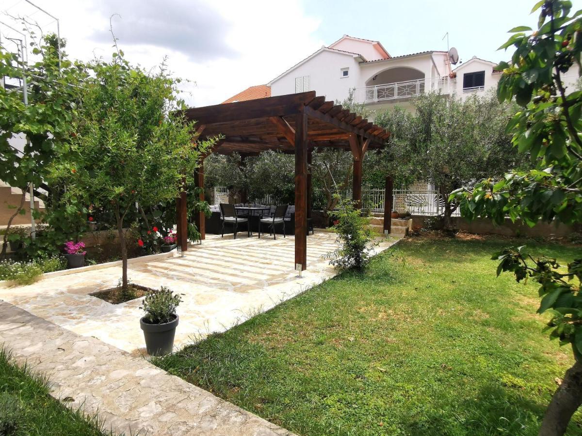 Apartments Marijana Vodice Exteriör bild